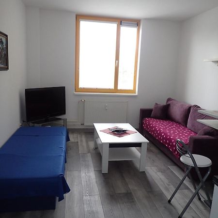 Cozy Apartment Bratislava Exterior foto