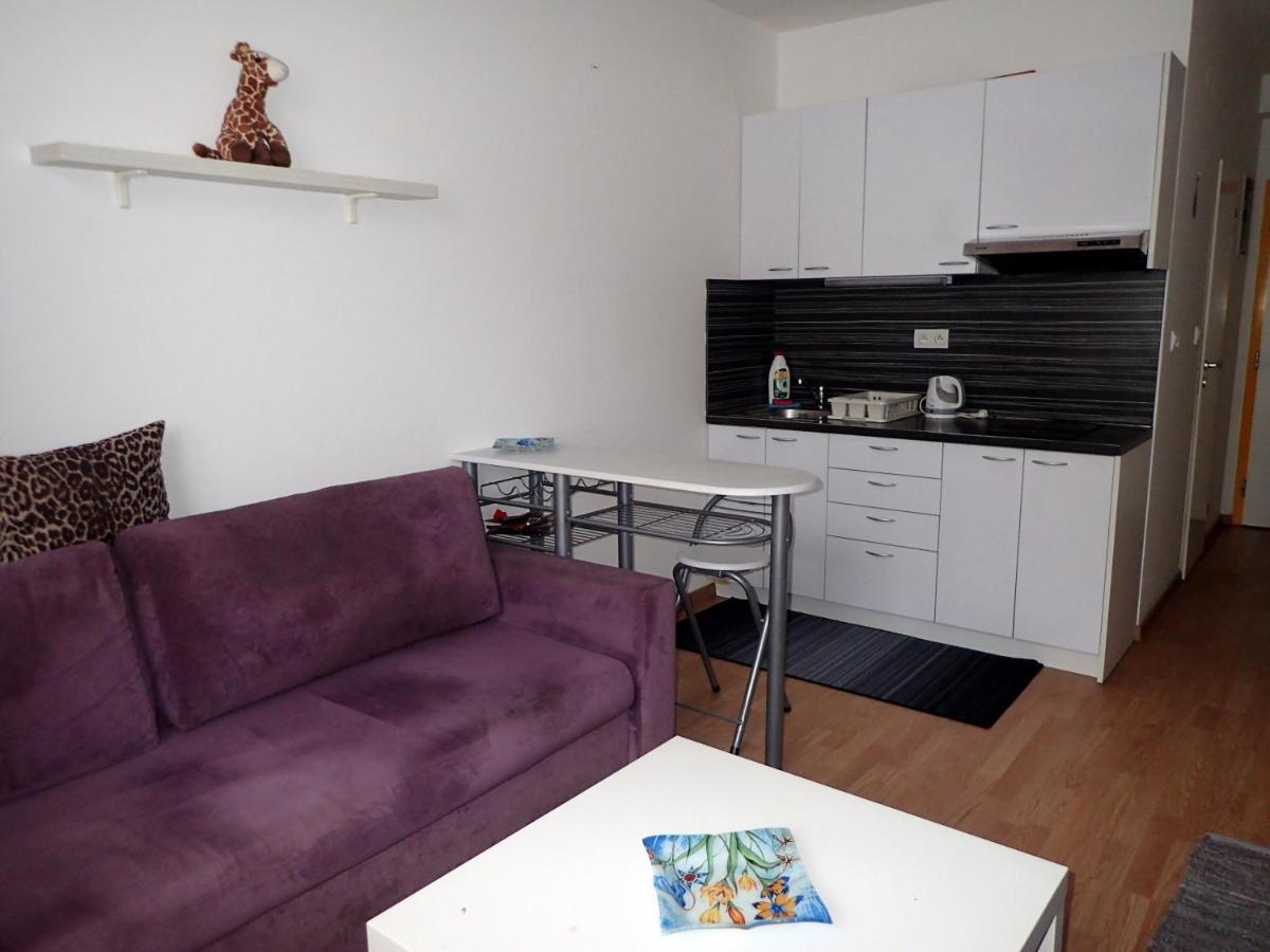 Cozy Apartment Bratislava Exterior foto